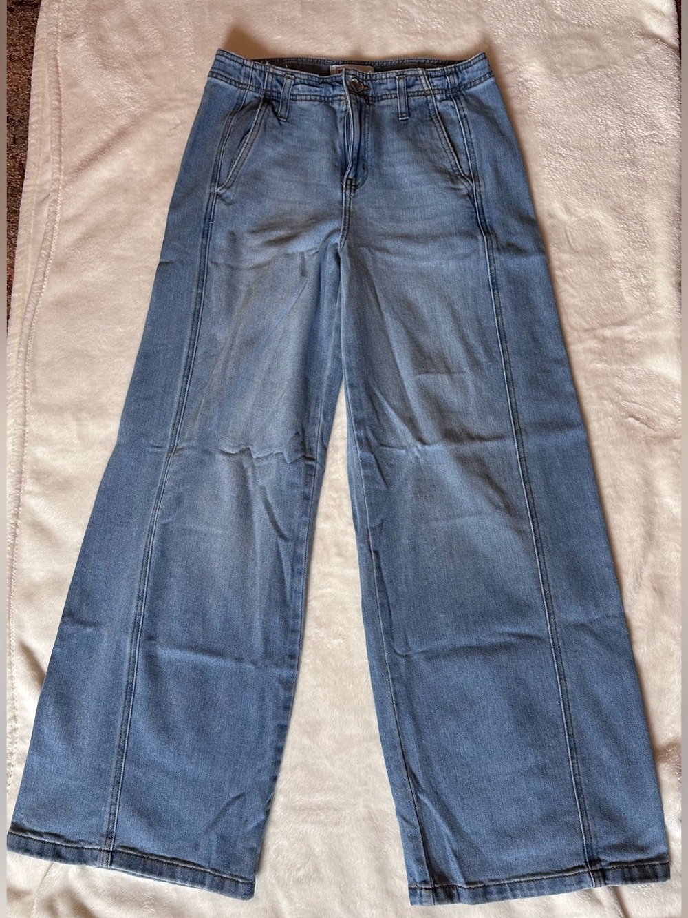 RE generation by Celebrity Pink High Rise Wide Leg Jeans